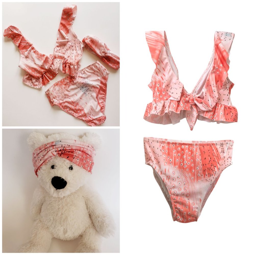 *NWOT* Two In a Castle Ruffle 3pc Bikini Set Size 10